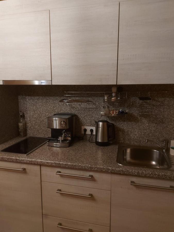 Lindiki Hotel Salaspils Kültér fotó