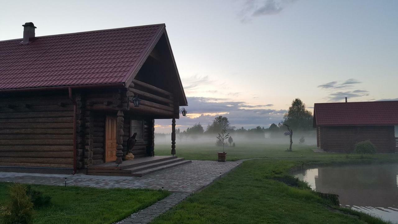 Lindiki Hotel Salaspils Kültér fotó